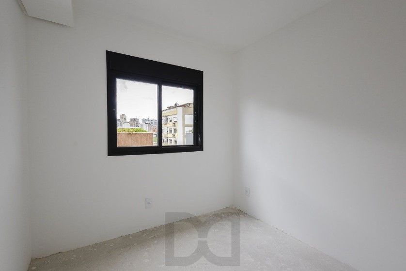 Excelente Apartamento semimobiliado de 71 m² privativos no Bairro Petrópolis. — foto 8
