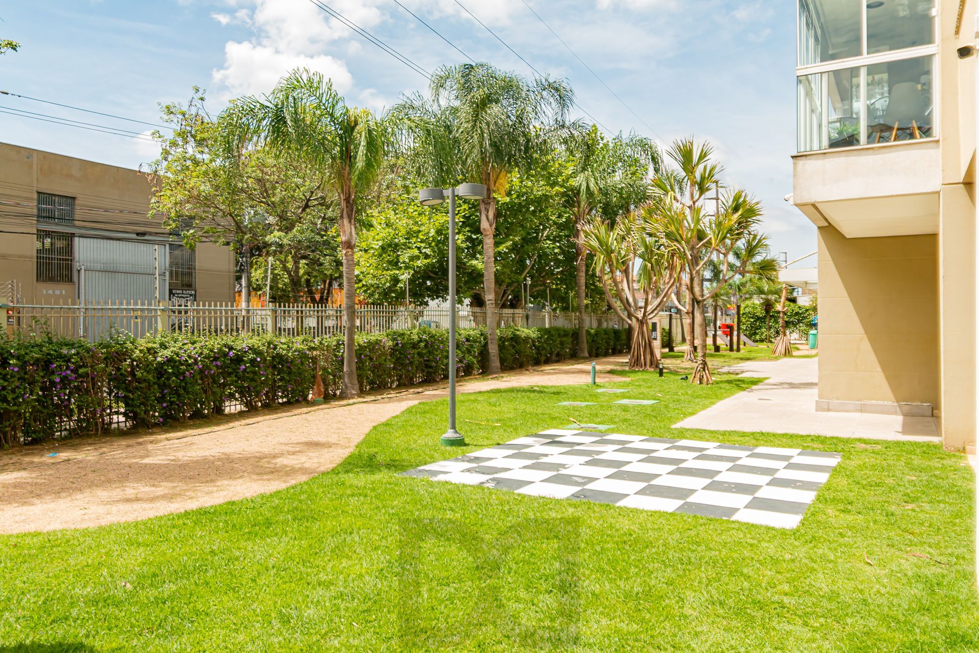 Apartamento 3 dormitórios, 2 banheiros, 1 vaga coberta e piscinas B. São Geraldo — foto 62