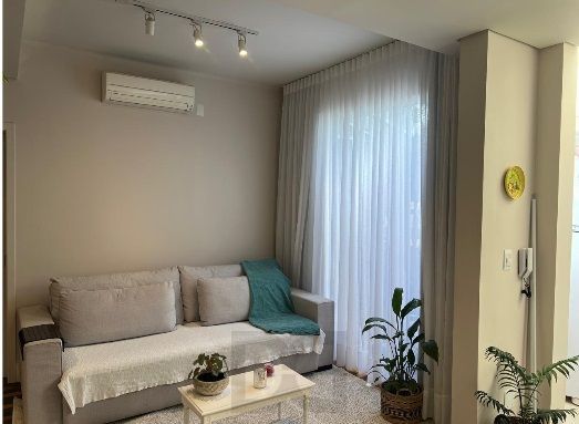 Apartamento de 1 dormitório totalmente reformado com áreas externas privativas e acabamento diferenciado no bairro Santo Antônio — foto 2