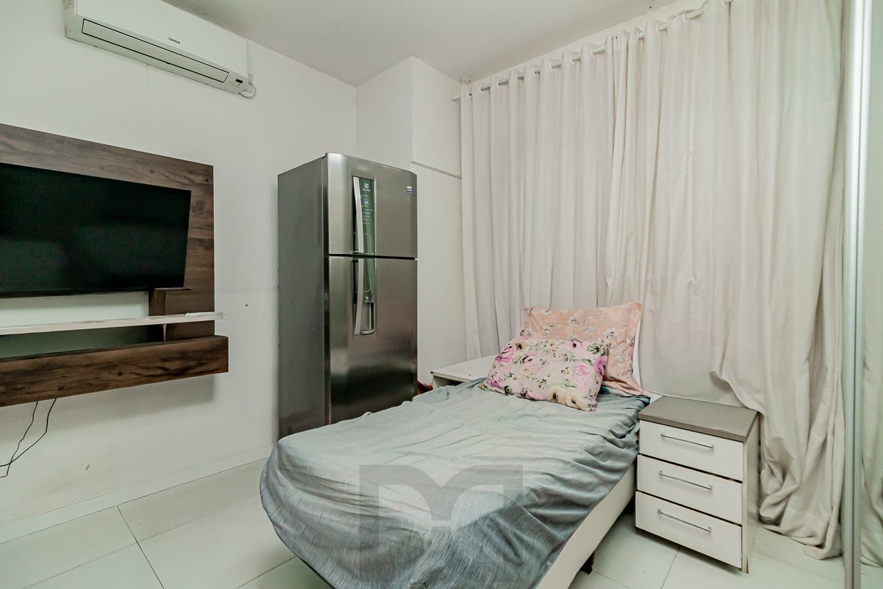 APARTAMENTO À VENDA NO CENTRO HISTÓRICO COM 3 DORMITÓRIOS — foto 22