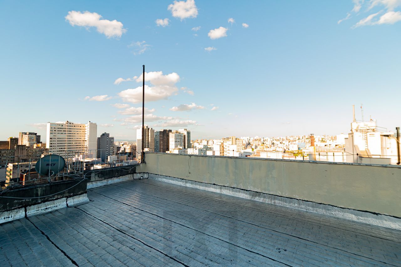 APARTAMENTO À VENDA NO CENTRO HISTÓRICO COM 3 DORMITÓRIOS — foto 34
