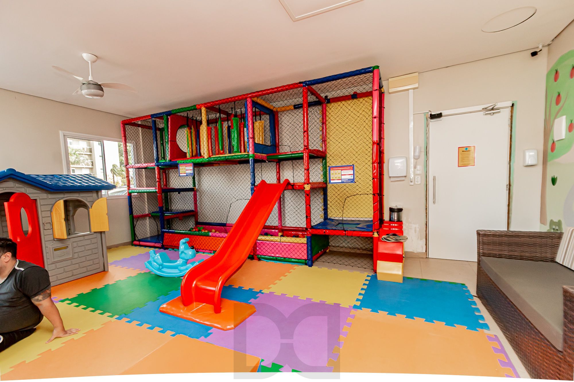 Apartamento 3 dormitórios, 2 banheiros, 1 vaga coberta e piscinas B. São Geraldo — foto 60