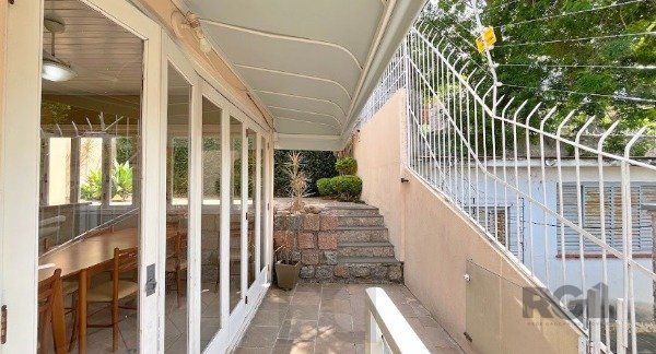 MAGNÍFICA CASA EM LOCALIZAÇÃO PRIVILEGIADA - TRANQUILIDADE E CONFORTO — foto 46