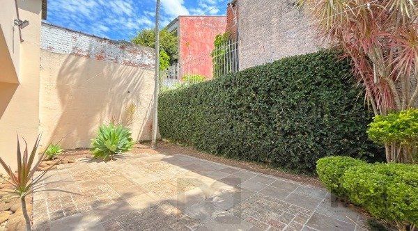 MAGNÍFICA CASA EM LOCALIZAÇÃO PRIVILEGIADA - TRANQUILIDADE E CONFORTO — foto 47