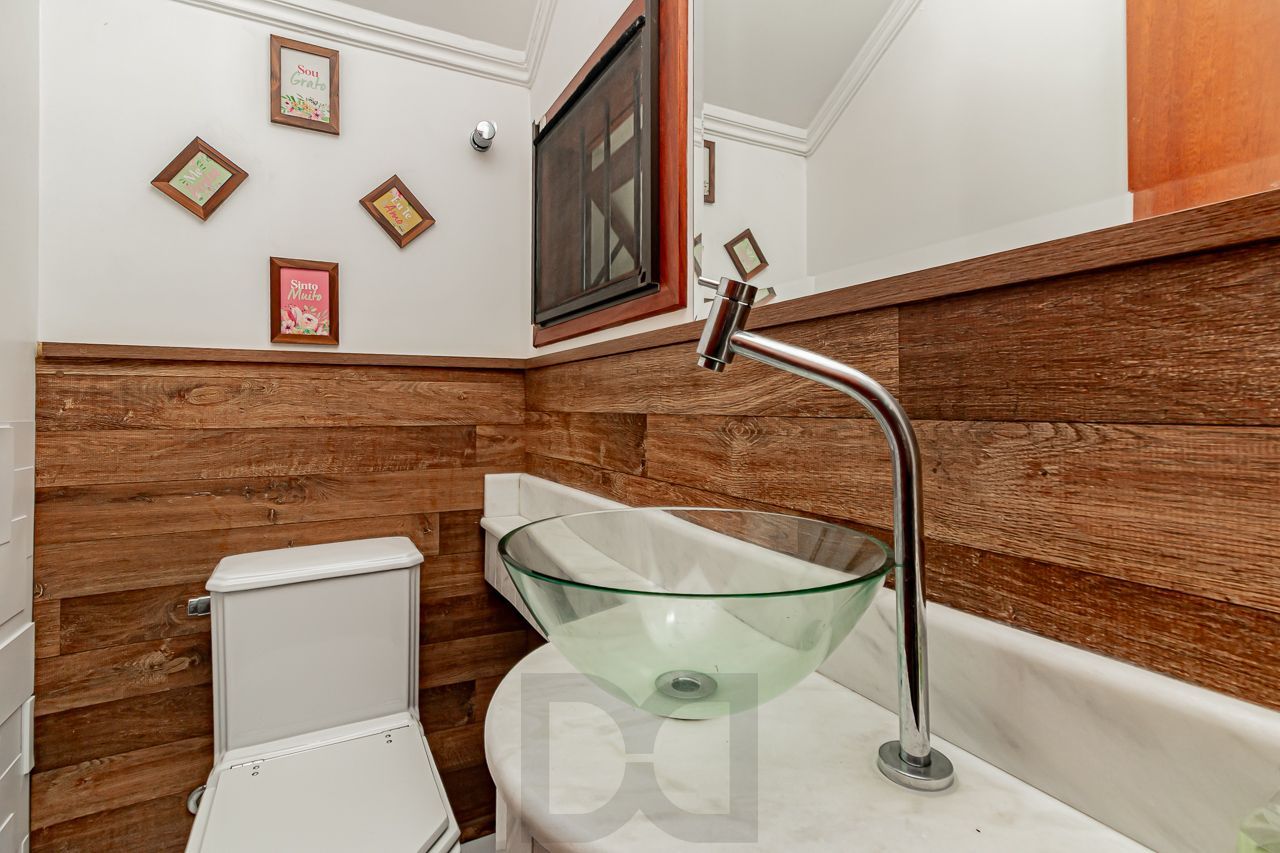 Oportunidade em Ipanema: Casa em Condomínio Fechado com Suíte Master, Hidromassagem e Alto Padrão — foto 15
