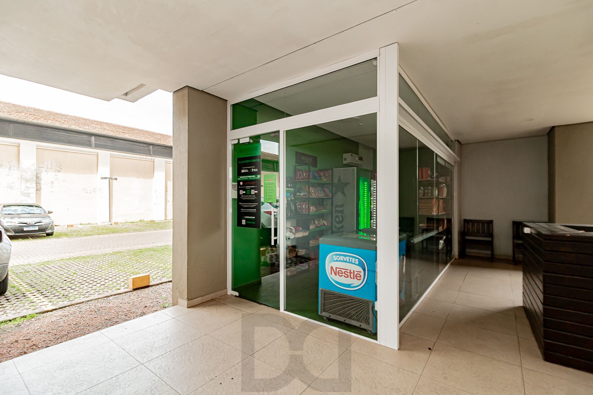 Apartamento 3 dormitórios, 2 banheiros, 1 vaga coberta e piscinas B. São Geraldo — foto 52