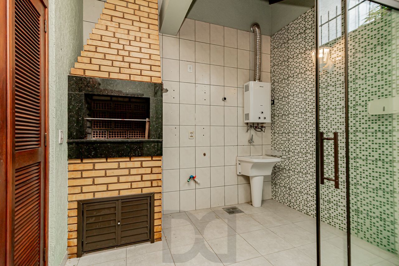Oportunidade em Ipanema: Casa em Condomínio Fechado com Suíte Master, Hidromassagem e Alto Padrão — foto 11