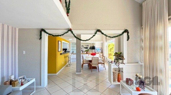 MAGNÍFICA CASA EM LOCALIZAÇÃO PRIVILEGIADA - TRANQUILIDADE E CONFORTO — foto 36