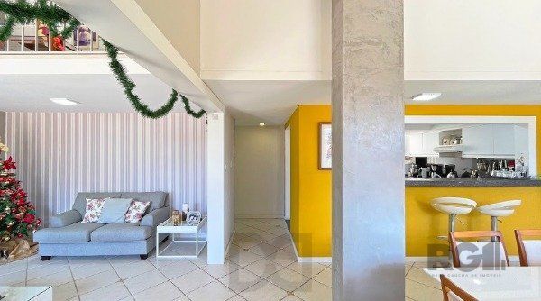 MAGNÍFICA CASA EM LOCALIZAÇÃO PRIVILEGIADA - TRANQUILIDADE E CONFORTO — foto 31
