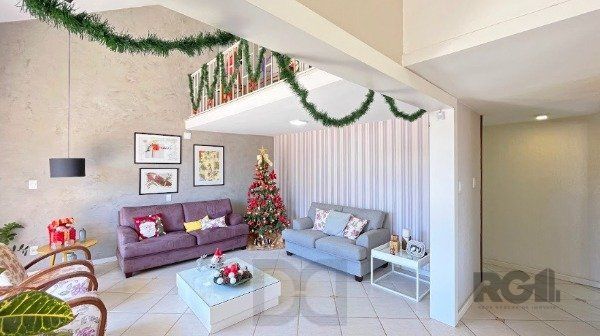 MAGNÍFICA CASA EM LOCALIZAÇÃO PRIVILEGIADA - TRANQUILIDADE E CONFORTO — foto 24