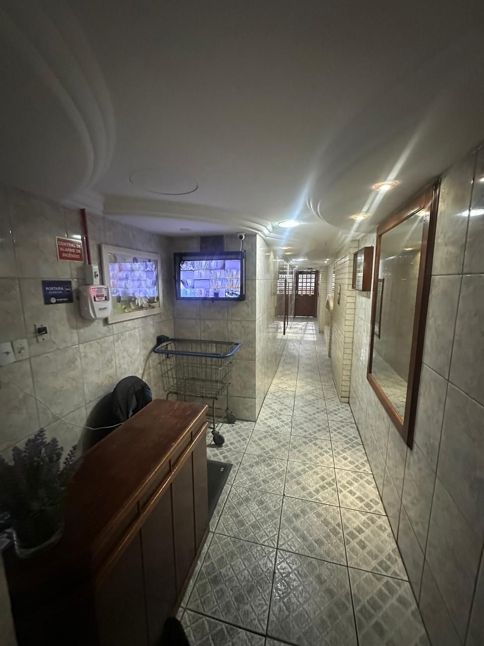 Apartamento de 2 Dormitórios na Rua Riachuelo, Próximo à Praça da Matriz. Centro Histórico de Porto Alegre — foto 11