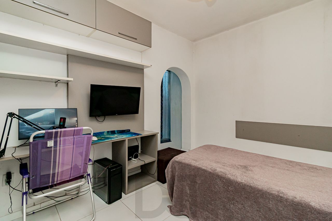 APARTAMENTO À VENDA NO CENTRO HISTÓRICO COM 3 DORMITÓRIOS — foto 8