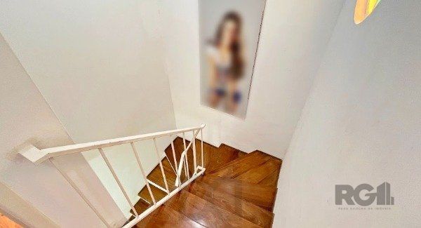 MAGNÍFICA CASA EM LOCALIZAÇÃO PRIVILEGIADA - TRANQUILIDADE E CONFORTO — foto 5