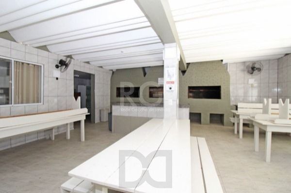 Apartamento para Venda - 70m², 3 dormitórios, Camaquã — foto 2