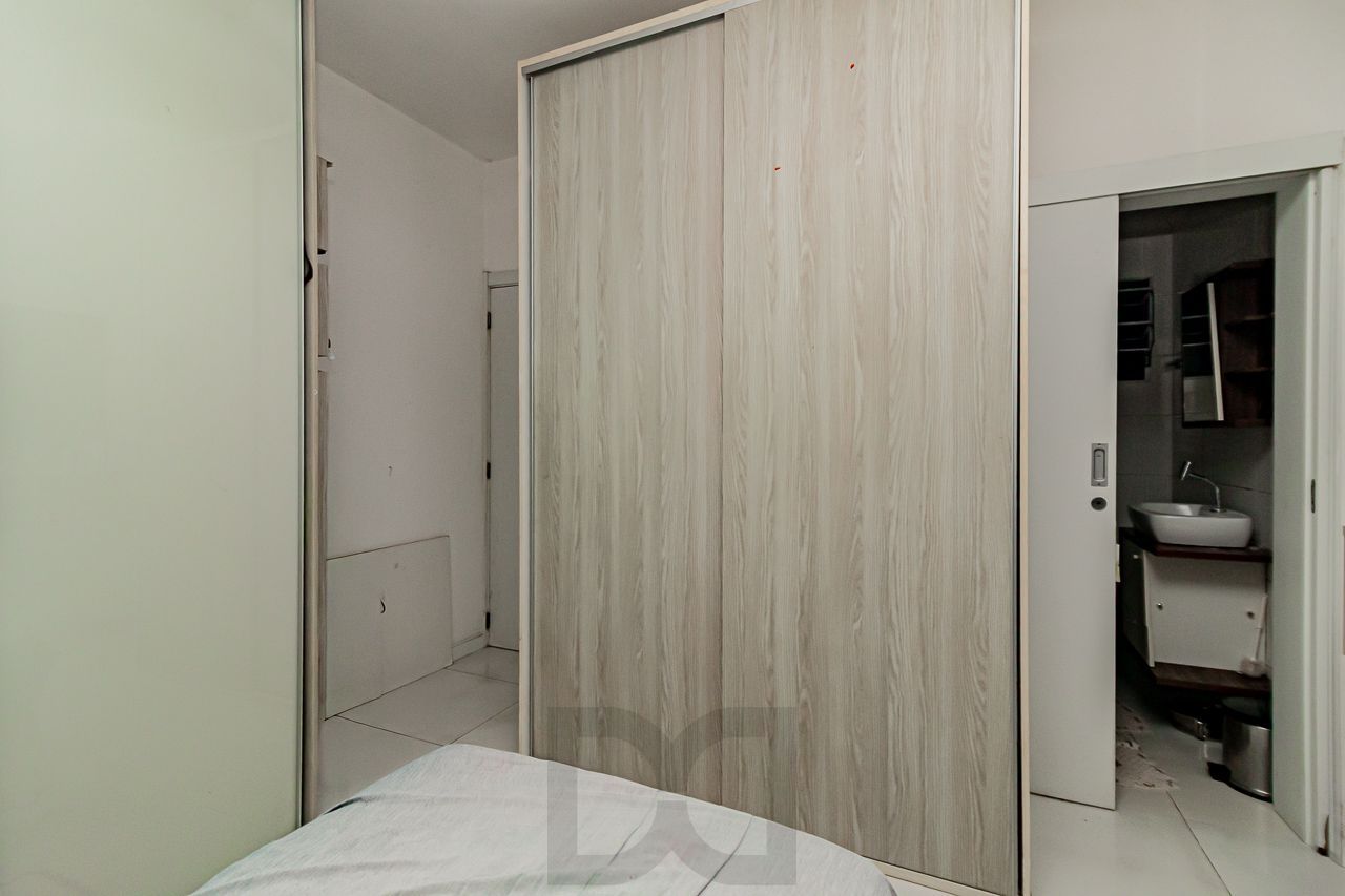 APARTAMENTO À VENDA NO CENTRO HISTÓRICO COM 3 DORMITÓRIOS — foto 24
