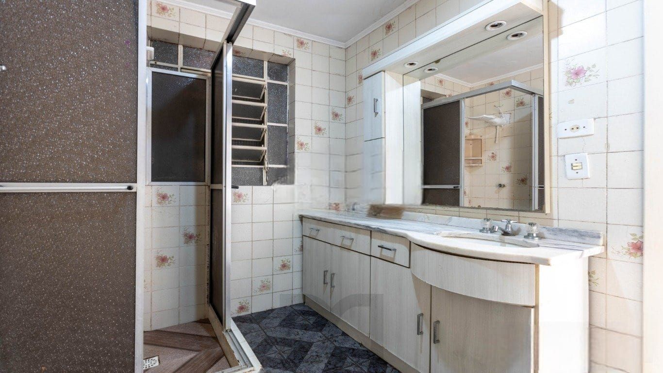 Apartamento de 2 quartos no bairro São Geraldo em Porto Alegre — foto 13