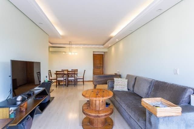 Apartamento de 3 quartos, suíte e 2 vagas de garagem no bairro jardim Botânico — foto 2