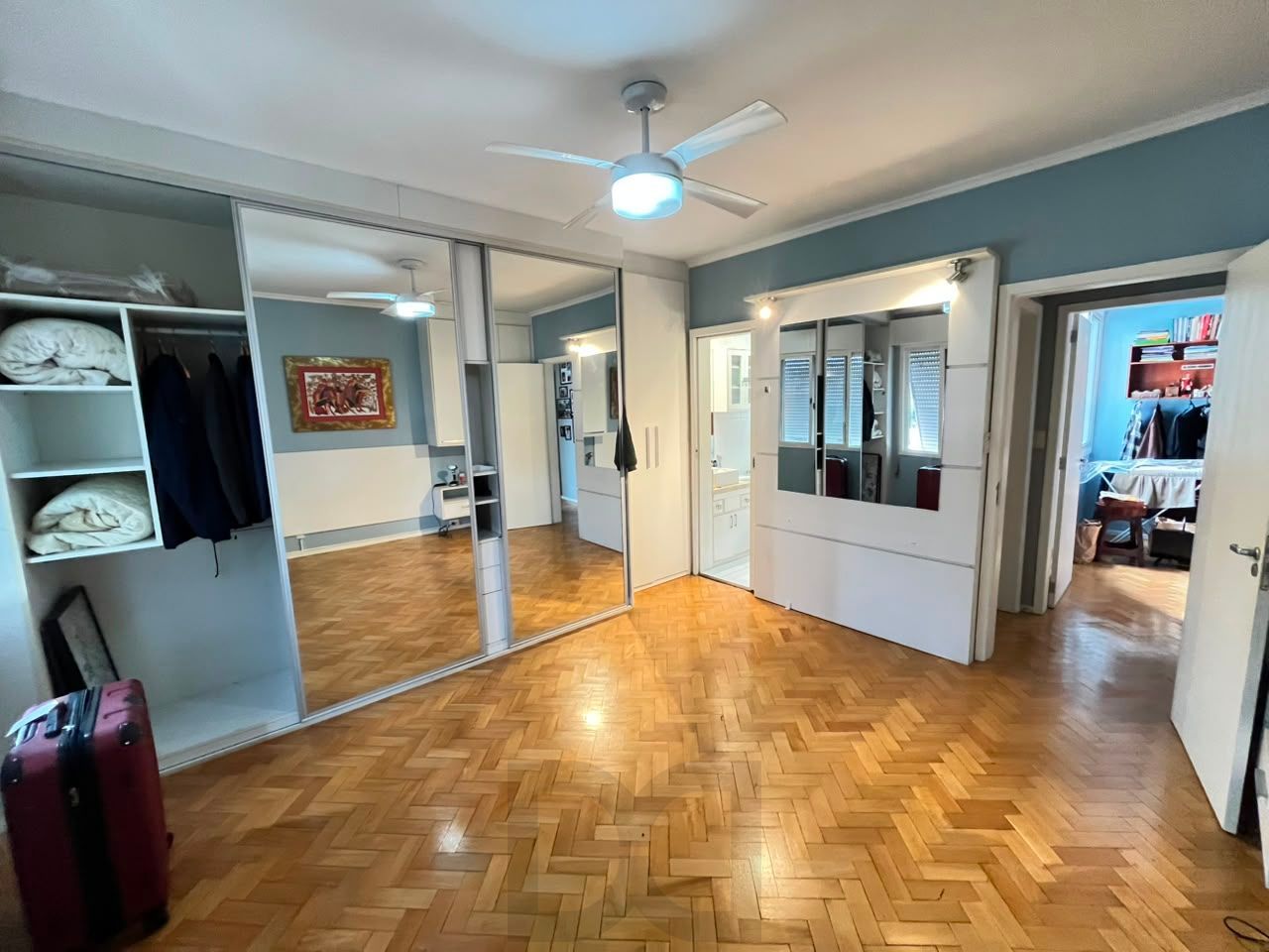 Apartamento de 3 quartos, suíte em prédio com elevador no bairro Bom Fim em POA — foto 17