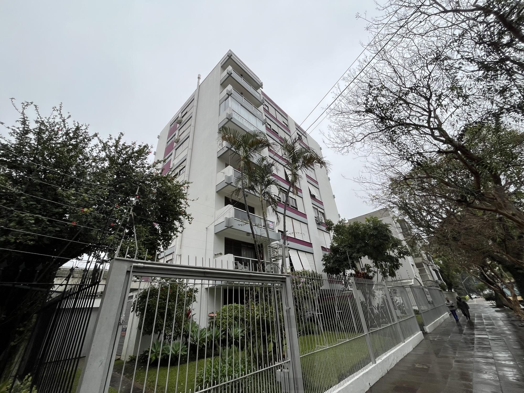 Apartamento de 3 quartos, suíte e 2 vagas de garagem no bairro Farroupilha POA — foto 1