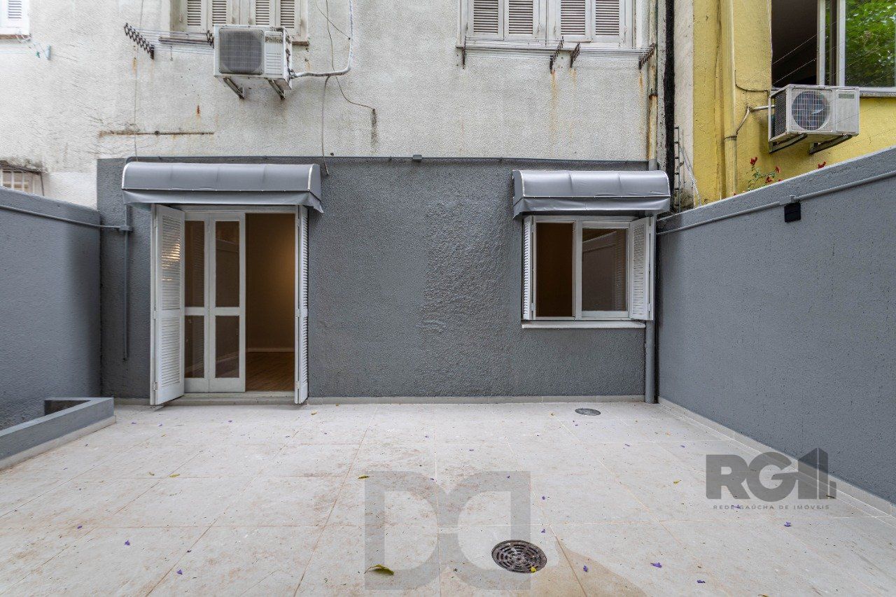 Apartamento Garden com 2 dormitórios no bairro Rio Branco próximo ao Parque da Redenção em Porto Alegre. — foto 17