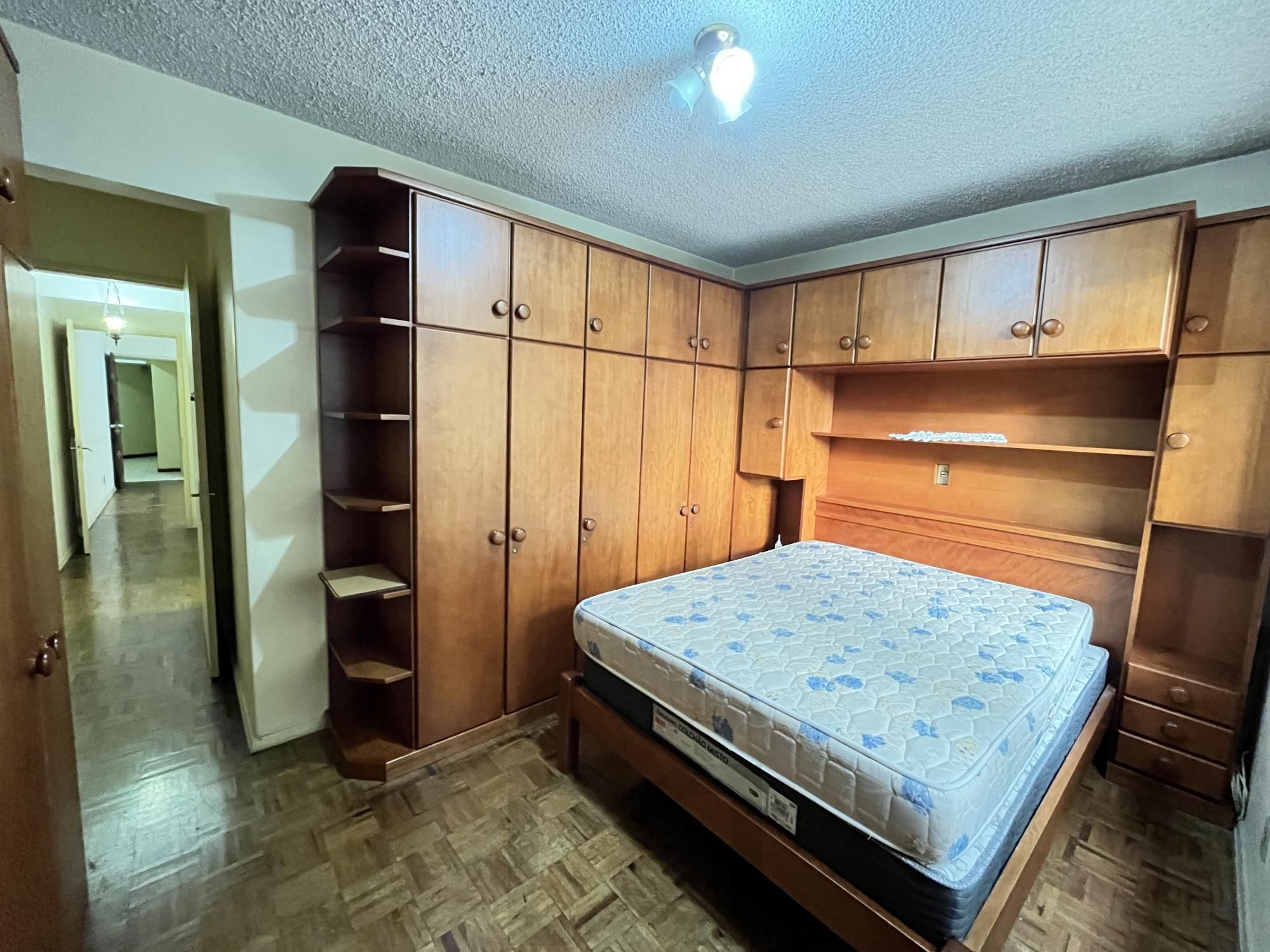 Apartamento de 2 quartos e 2 banheiros no bairro Independência em Porto Alegre — foto 14