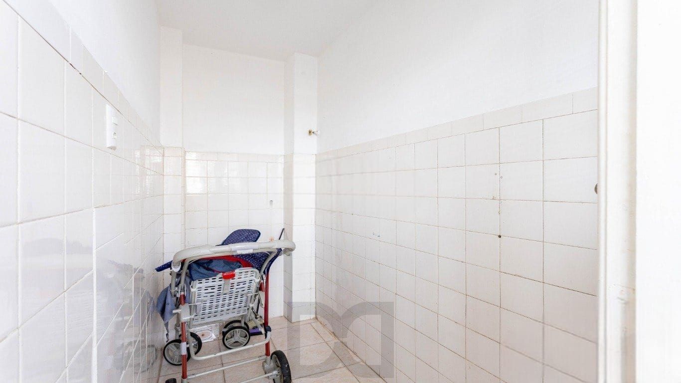 Apartamento de 2 quartos no bairro São Geraldo em Porto Alegre — foto 24