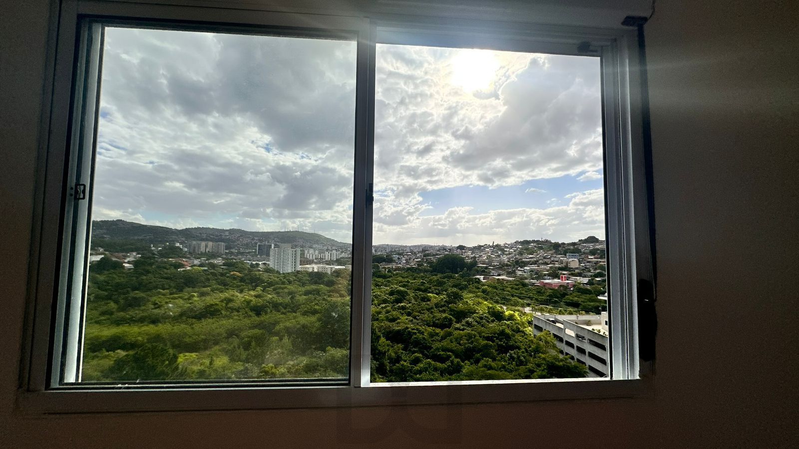 Apartamento Novo de dois dormitorios e duas vagas — foto 19