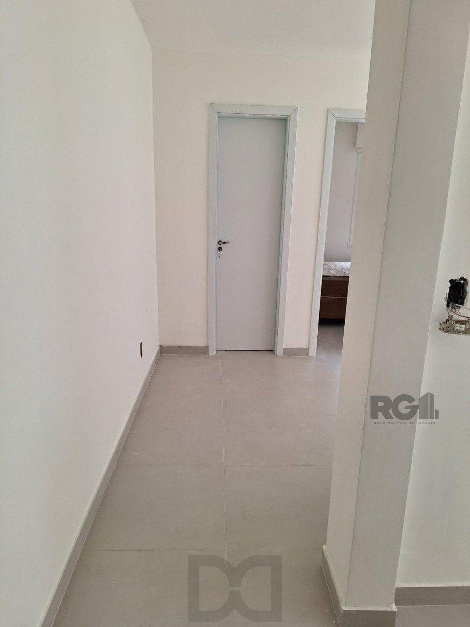 Apartamento térreo de um dormitório transformado em dois dormitórios — foto 10