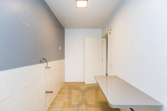 Apartamento de 2 quartos em prédio com elevador no bairro Santana — foto 2