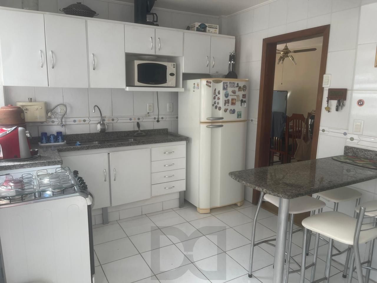Apartamento de 3 quartos e 1 vaga garagem no bairro Rio Branco em Porto Alegre — foto 8