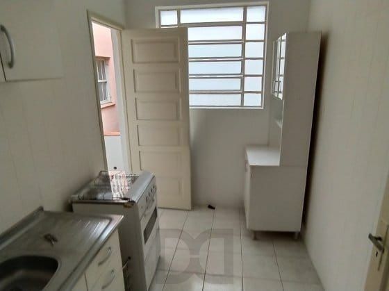 Apartamento de dois quartos no bairro Bom Fim em Porto Alegre — foto 6