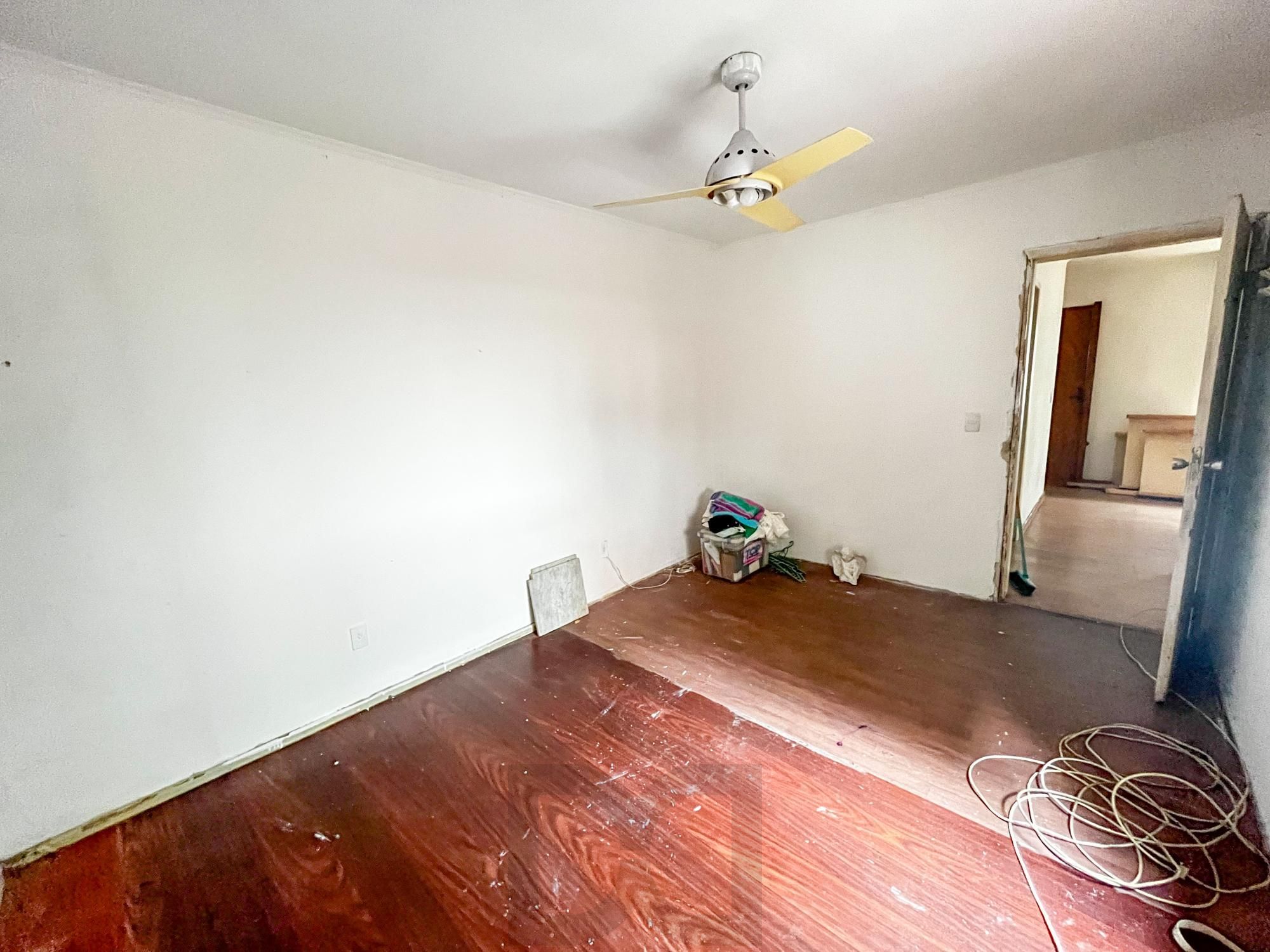 Apartamento 2 dormitórios, terraço,  bairro Santana. — foto 10