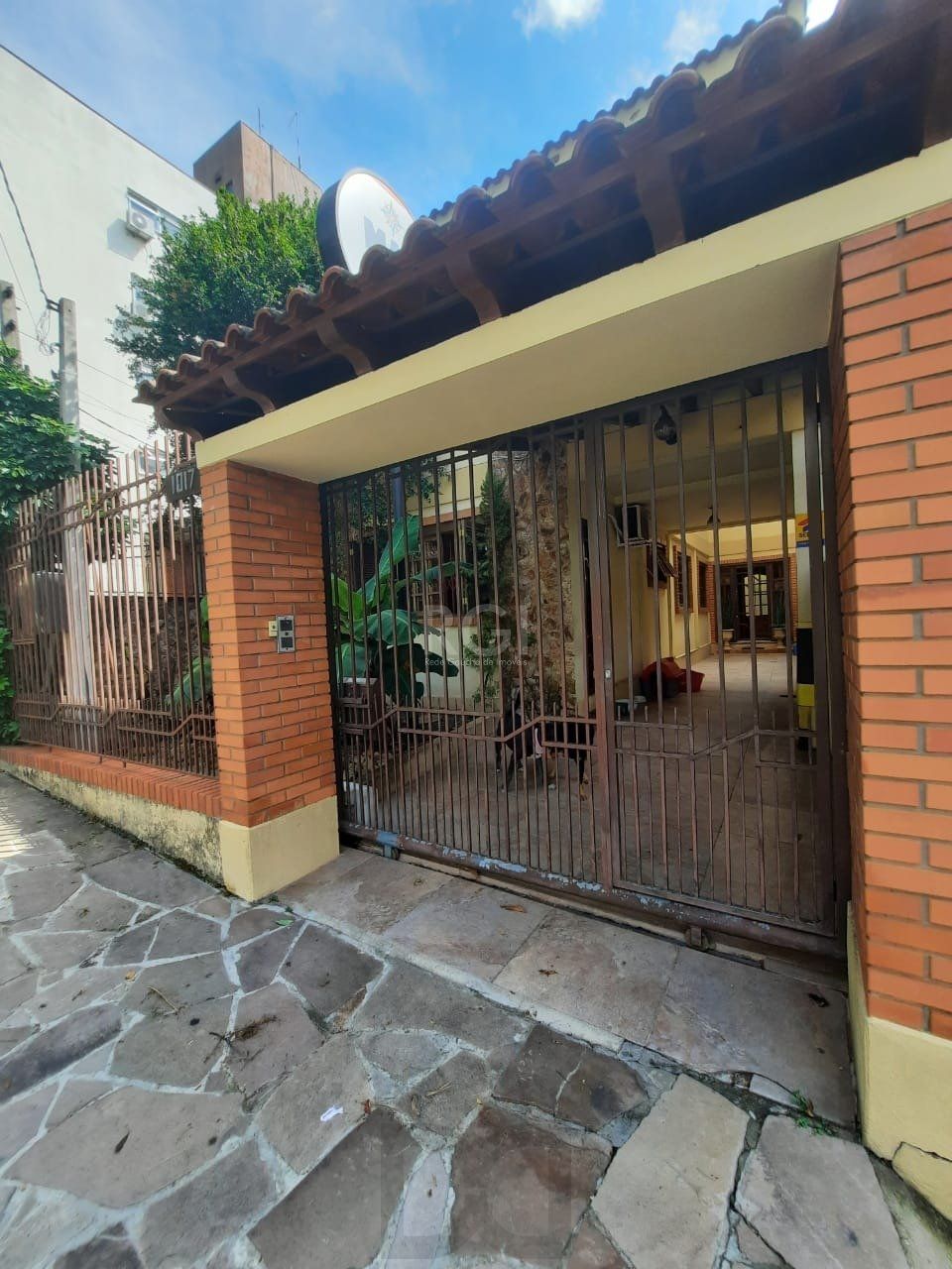 Casa para Venda - 347m², 5 dormitórios, sendo 2 suites, 3 vagas - São João — foto 4