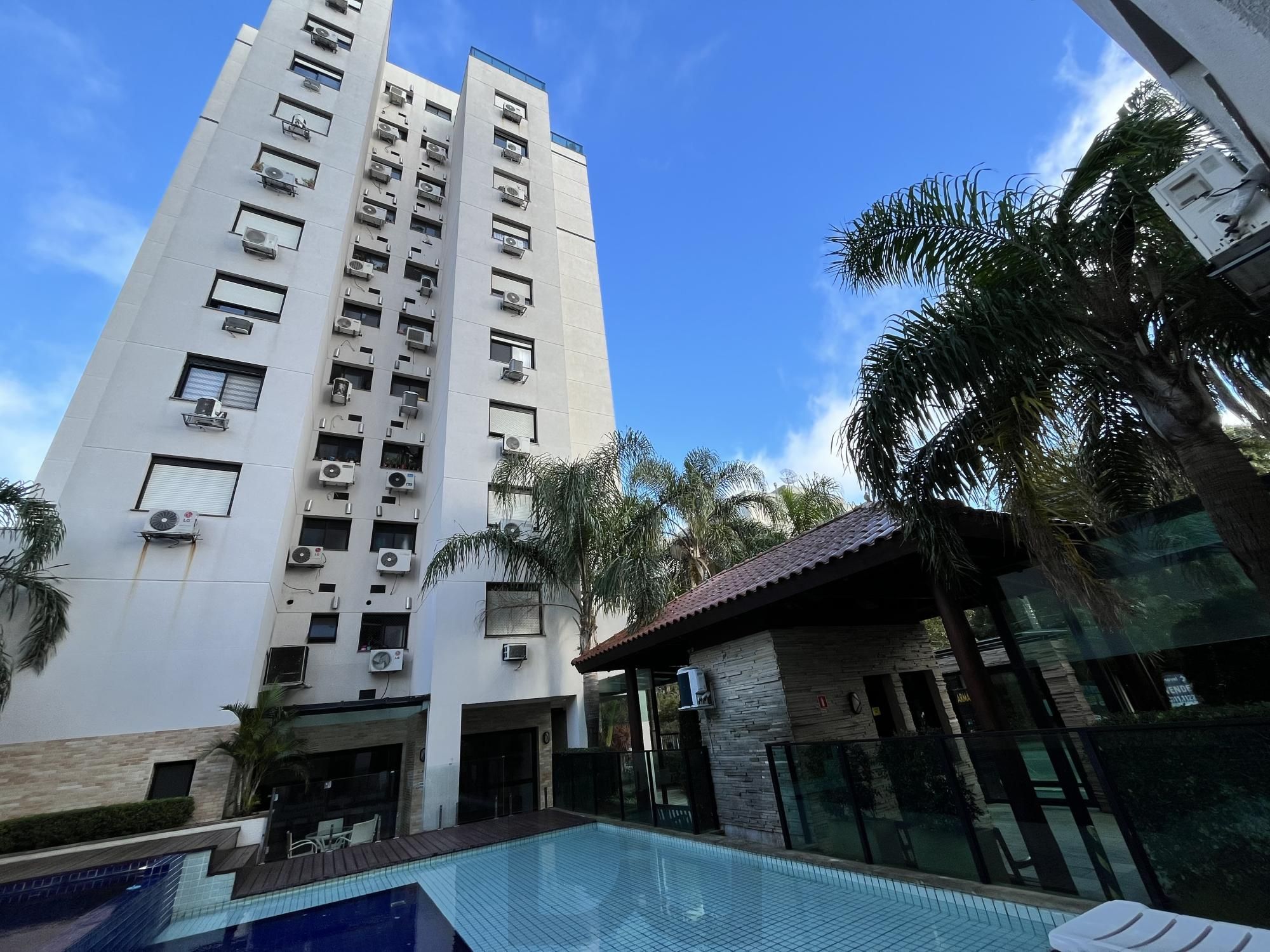 Apartamento de 2 quartos, suite e com uma vaga de garagem — foto 35