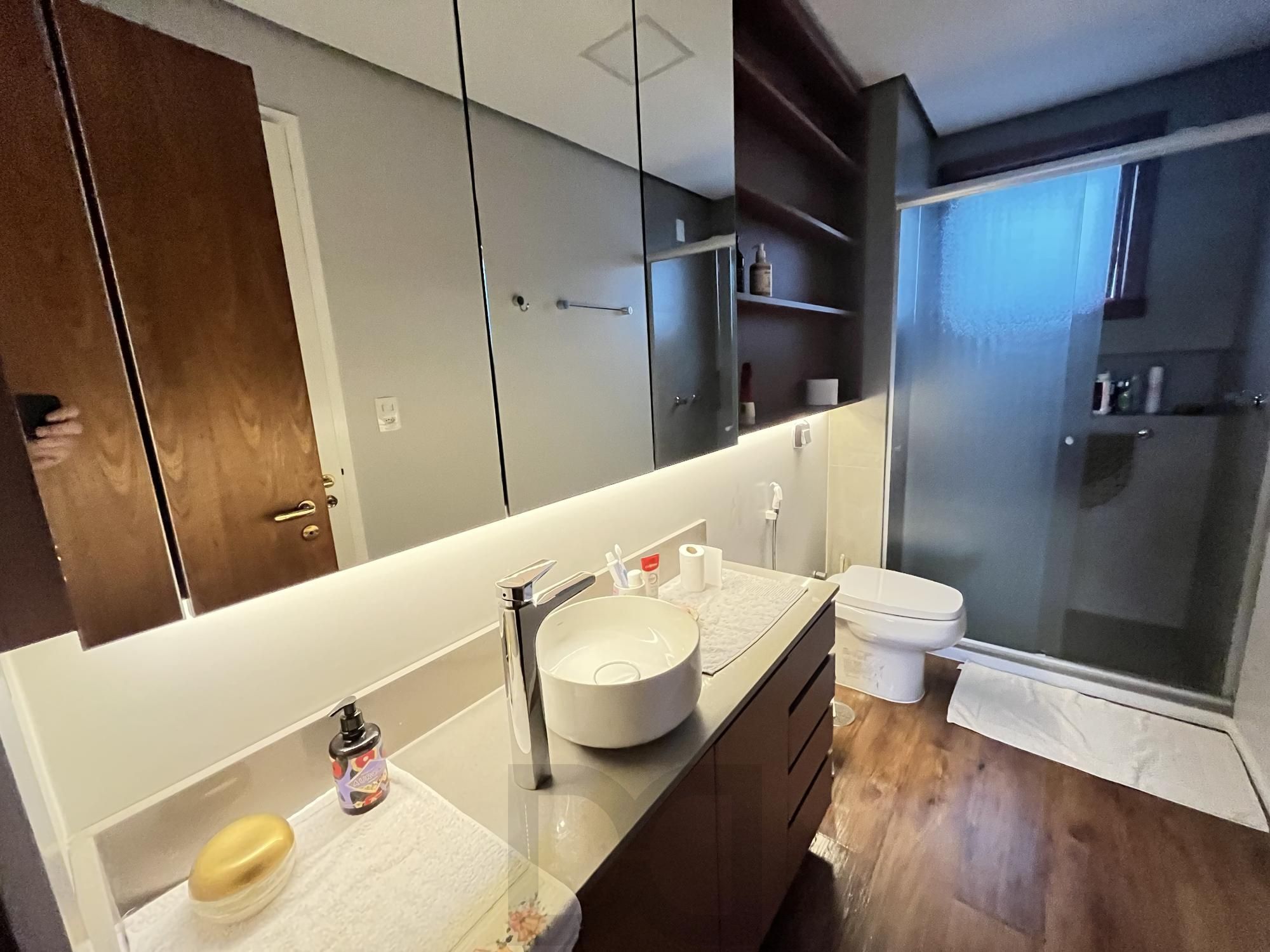 Apartamento de 3 quartos, 2 suítes, 1 americana e 2 vagas no bairro Farroupilha — foto 29
