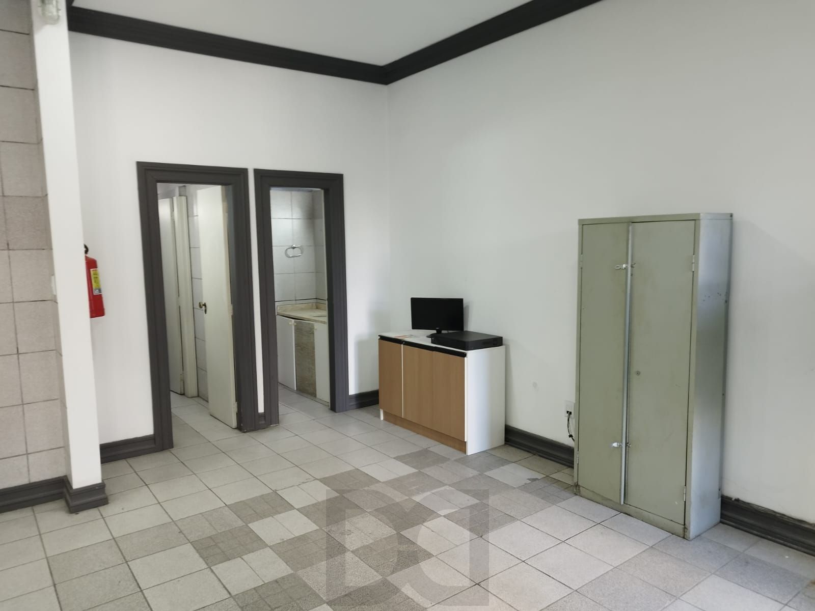 Apartamento 2 Dormitórios, 1 vaga Dupla de Garagem, Bairro Independência, Porto Alegre-RS — foto 18