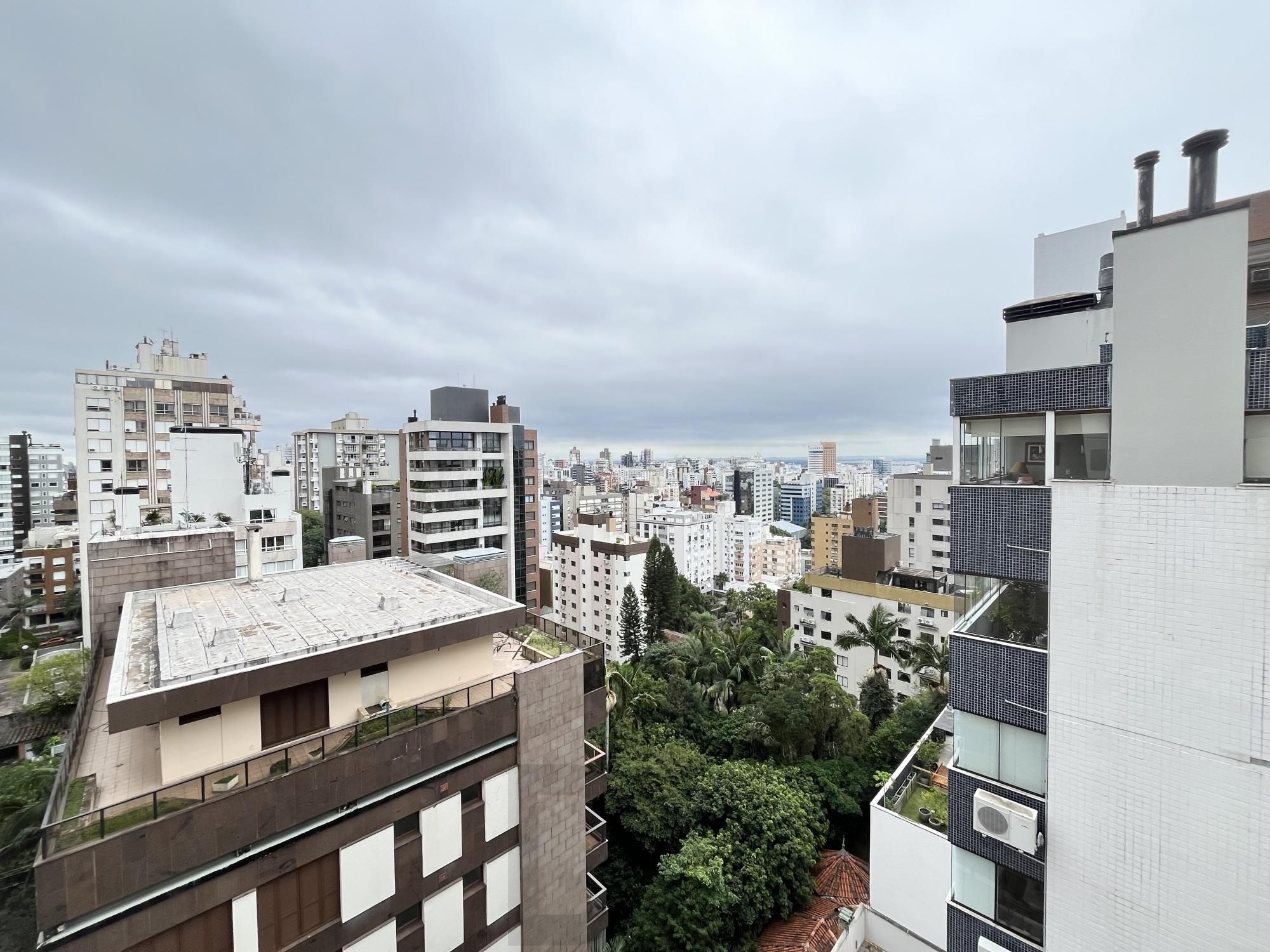 Apartamento de 3 quartos, suíte e 4 vagas de garagem no bairro Rio Branco em POA — foto 23