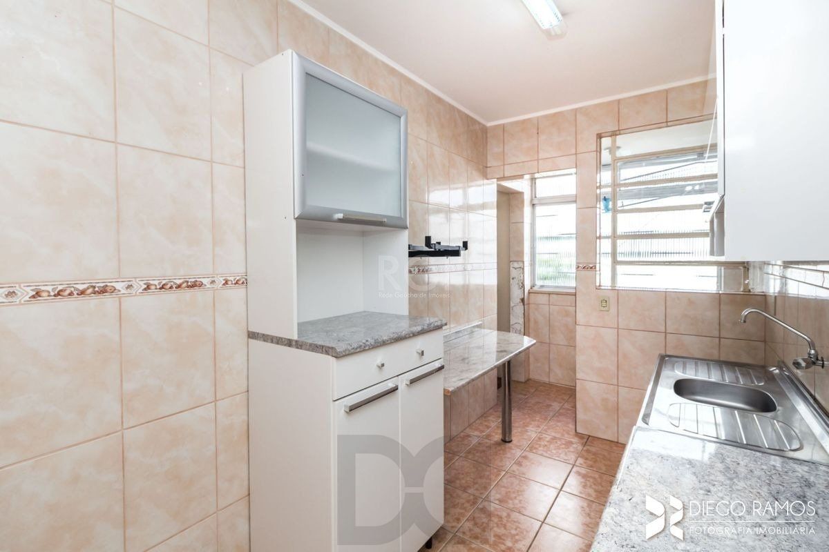Apartamento para Venda - 82m², 3 dormitórios, sendo 1 suite, 1 vaga - Menino Deus — foto 13