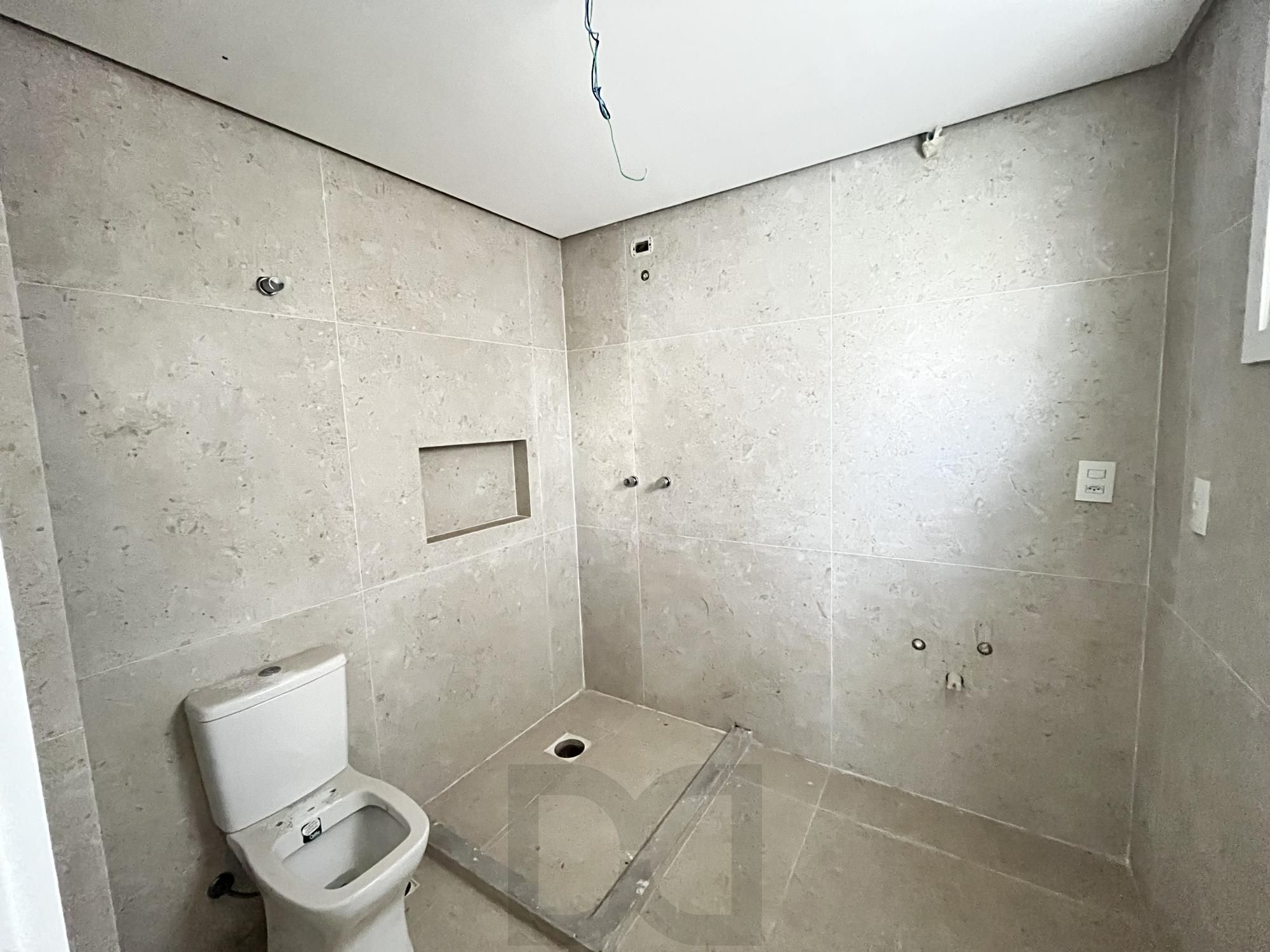 Apartamento com 3 suítes no bairro São João em Porto Alegre — foto 18