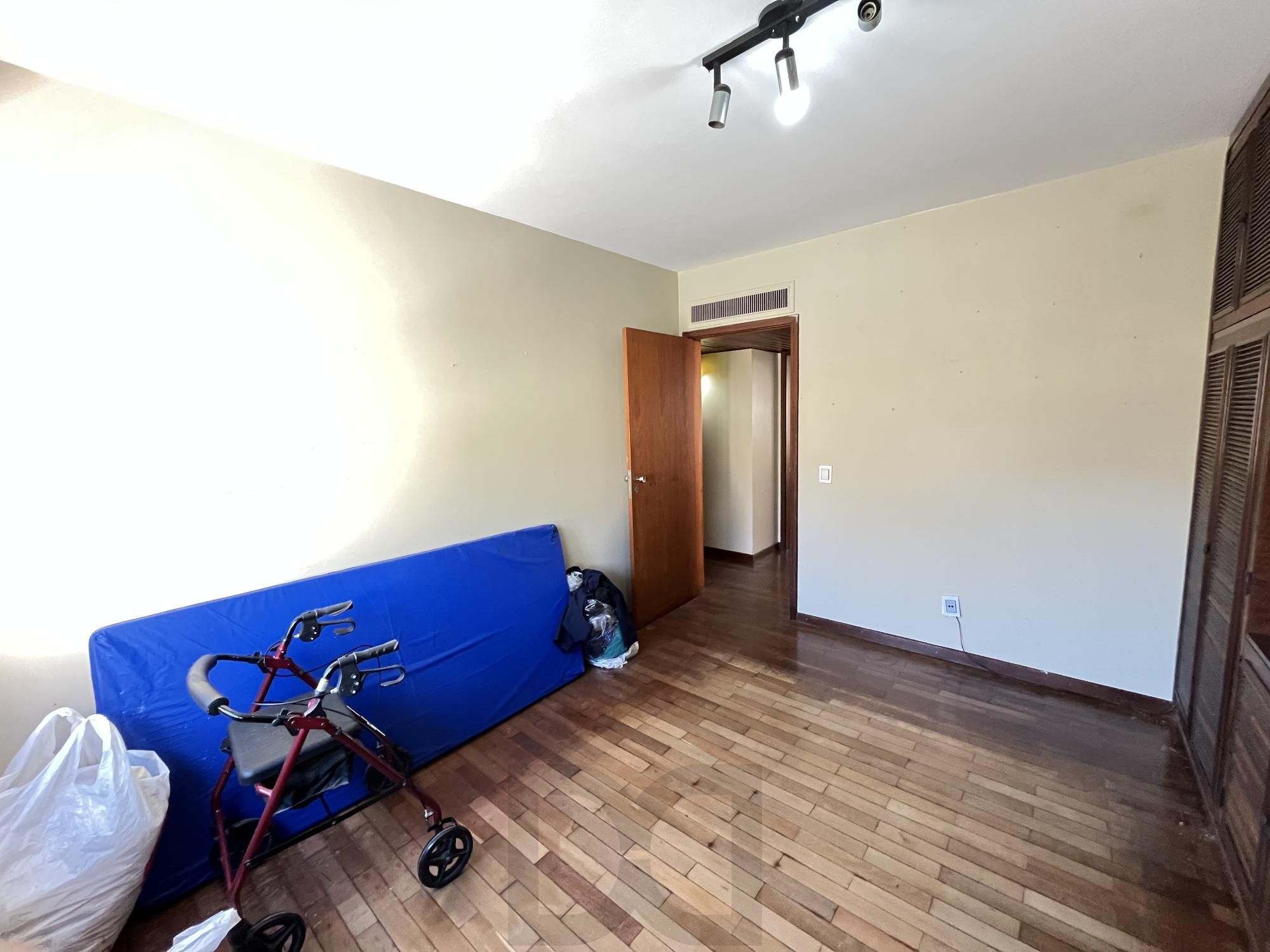 Apartamento de 3 quartos, suíte e 2 vagas de garagem no bairro Auxiliadora POA — foto 34