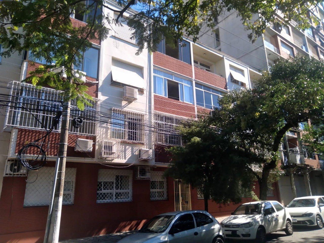 Amplo apartamento, 107 metros privativos. 3 dormitórios — foto 2