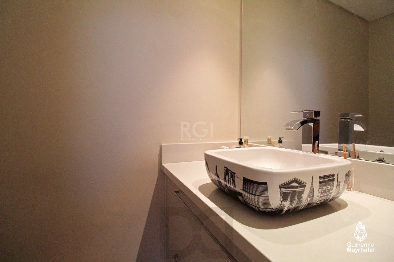 Casa para Venda - 650m², 4 dormitórios, sendo 3 suites, 4 vagas - Chácara das Pedras — foto 12