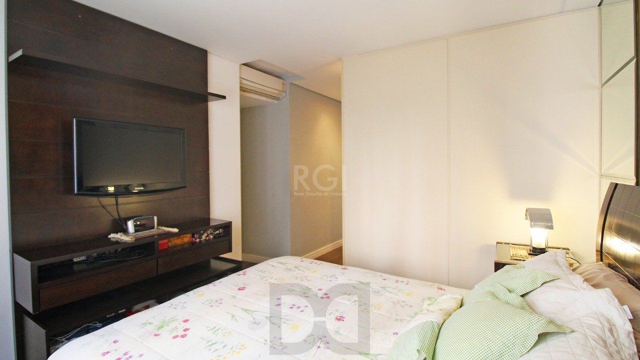 Apartamento com três (3) dormitórios, três (3) suítes sendo uma (1) suíte master e quatro (4) vagas de garagem com dois (2) depósitos próximo ao shopping Iguatemi, no Condomínio Cipriani Nuova Archit — foto 26