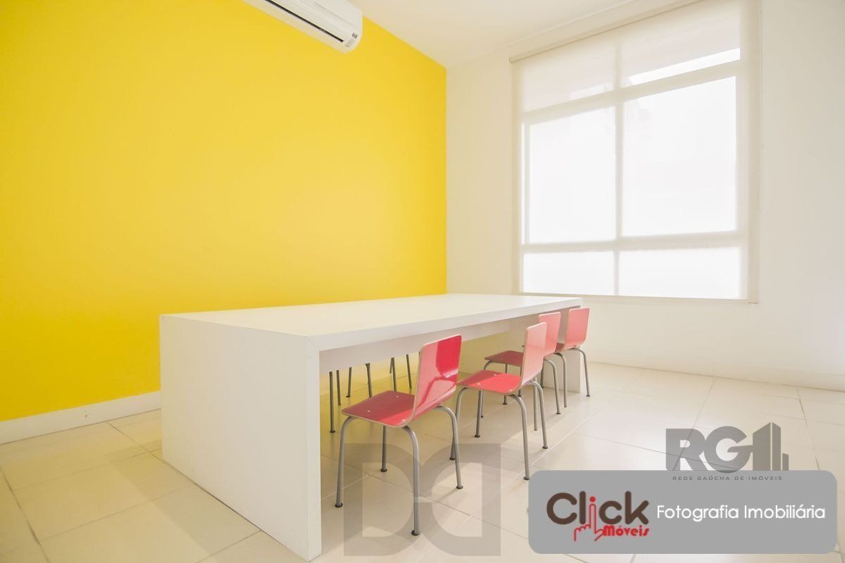 vende no bairro Passo da Areia em Porto Alegre: — foto 40