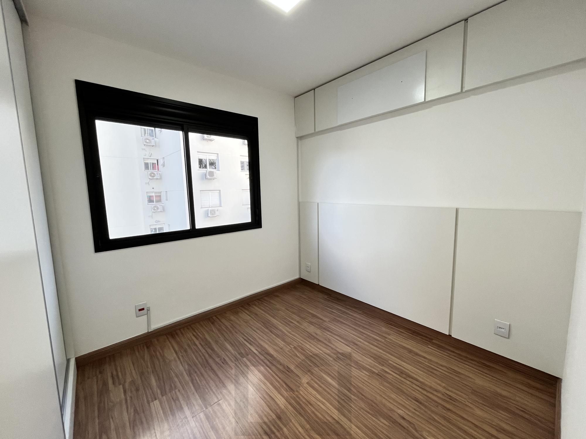 Apartamento de 2 quartos, suite e com uma vaga de garagem — foto 20