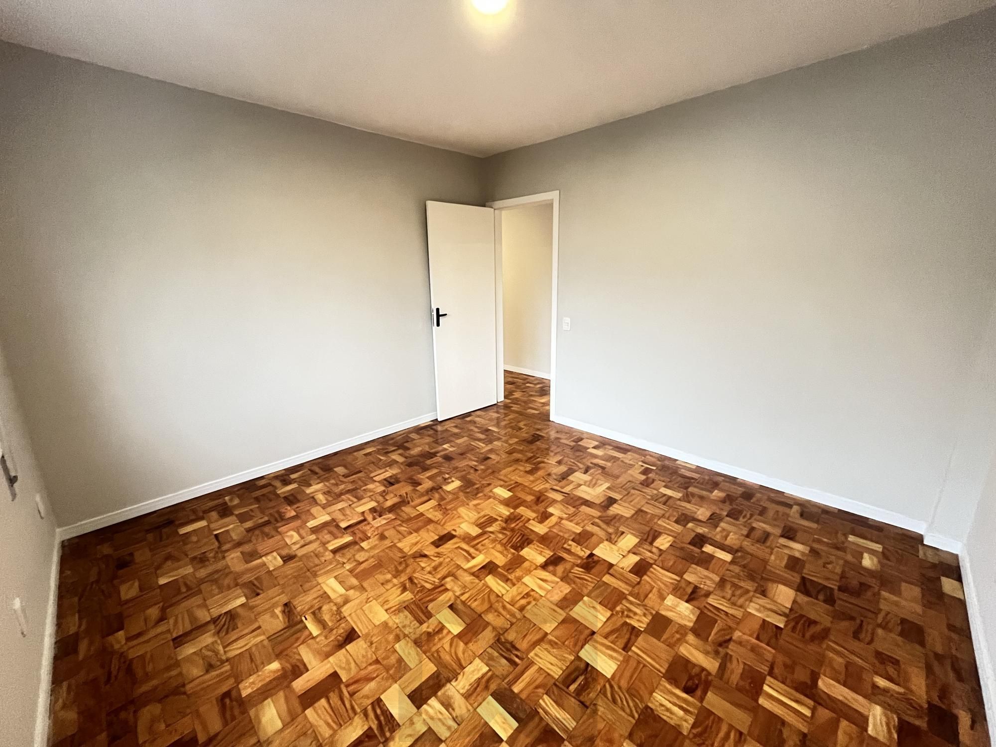 Apartamento de 2 quartos e 2 vagas de garagem no bairro Santana em Porto Alegre — foto 14