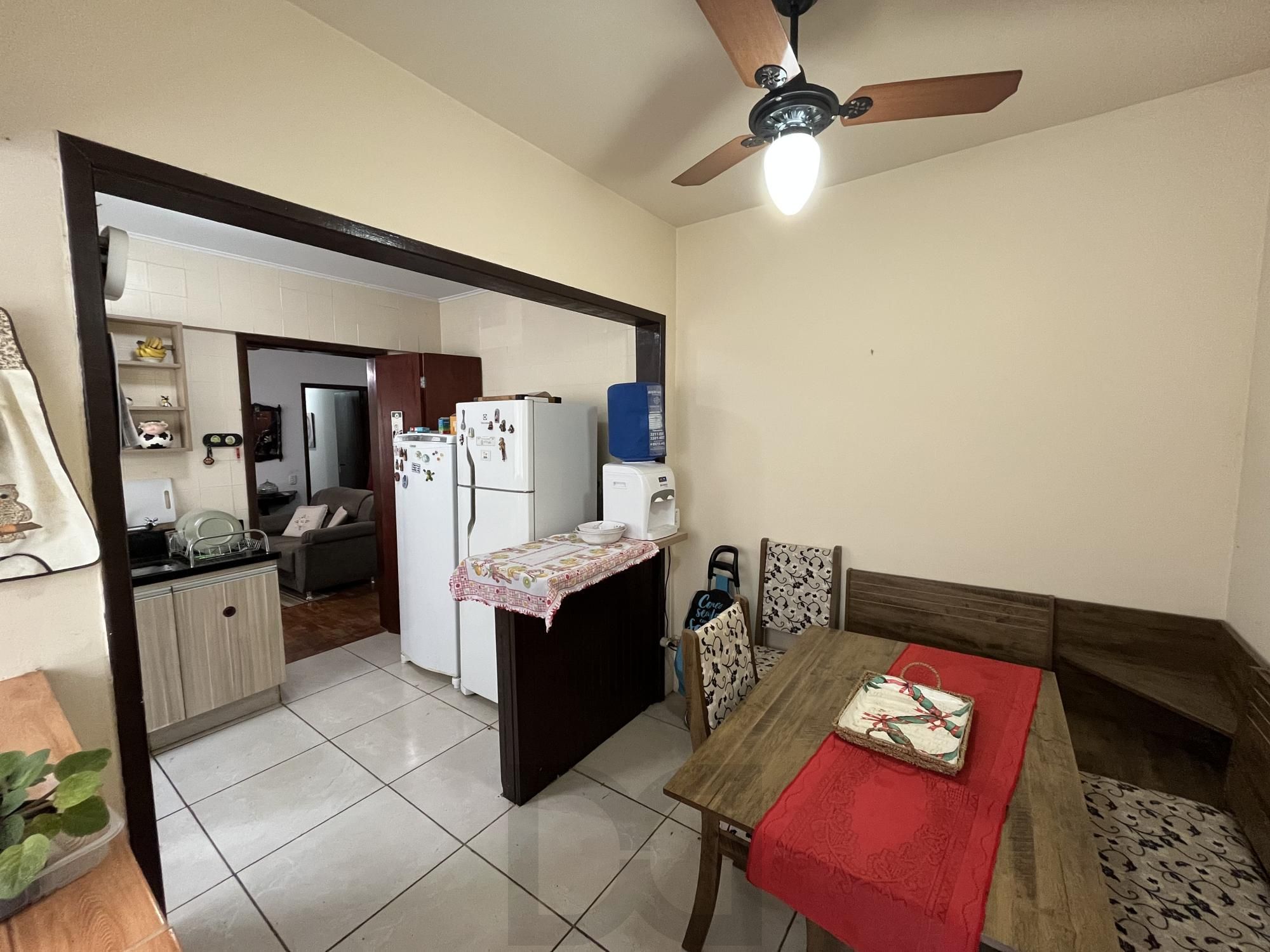 Apartamento de dois quartos com suíte no bairro Menino Deus em Porto Alegre — foto 6