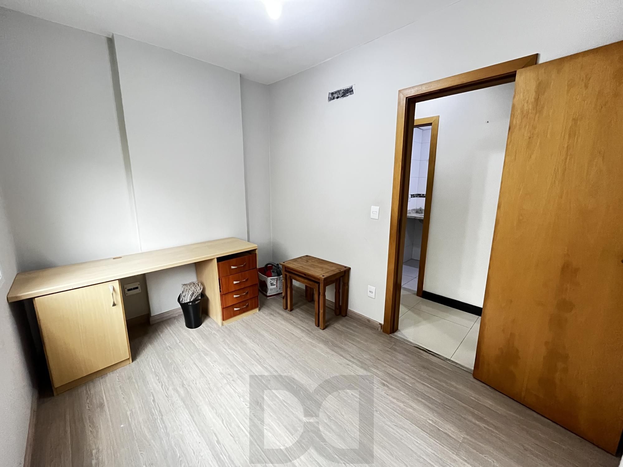 Apartamento de 2 quartos, suíte e 1 vaga de garagem no bairro Santana em POA/RS — foto 10