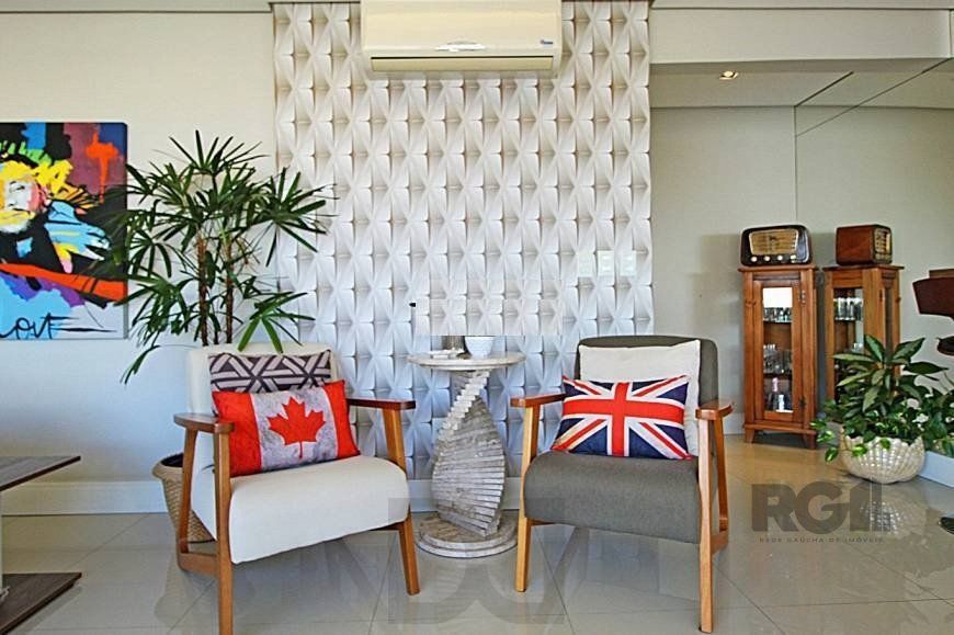 EXCELENTE OPORTUNIDADE! 120m2, 2 VAGAS, ANDAR ALTÍSSIMO COM VISTA PARA AEROPORTO! Apartamento 3 dormitórios (sendo 1 suíte) — foto 4