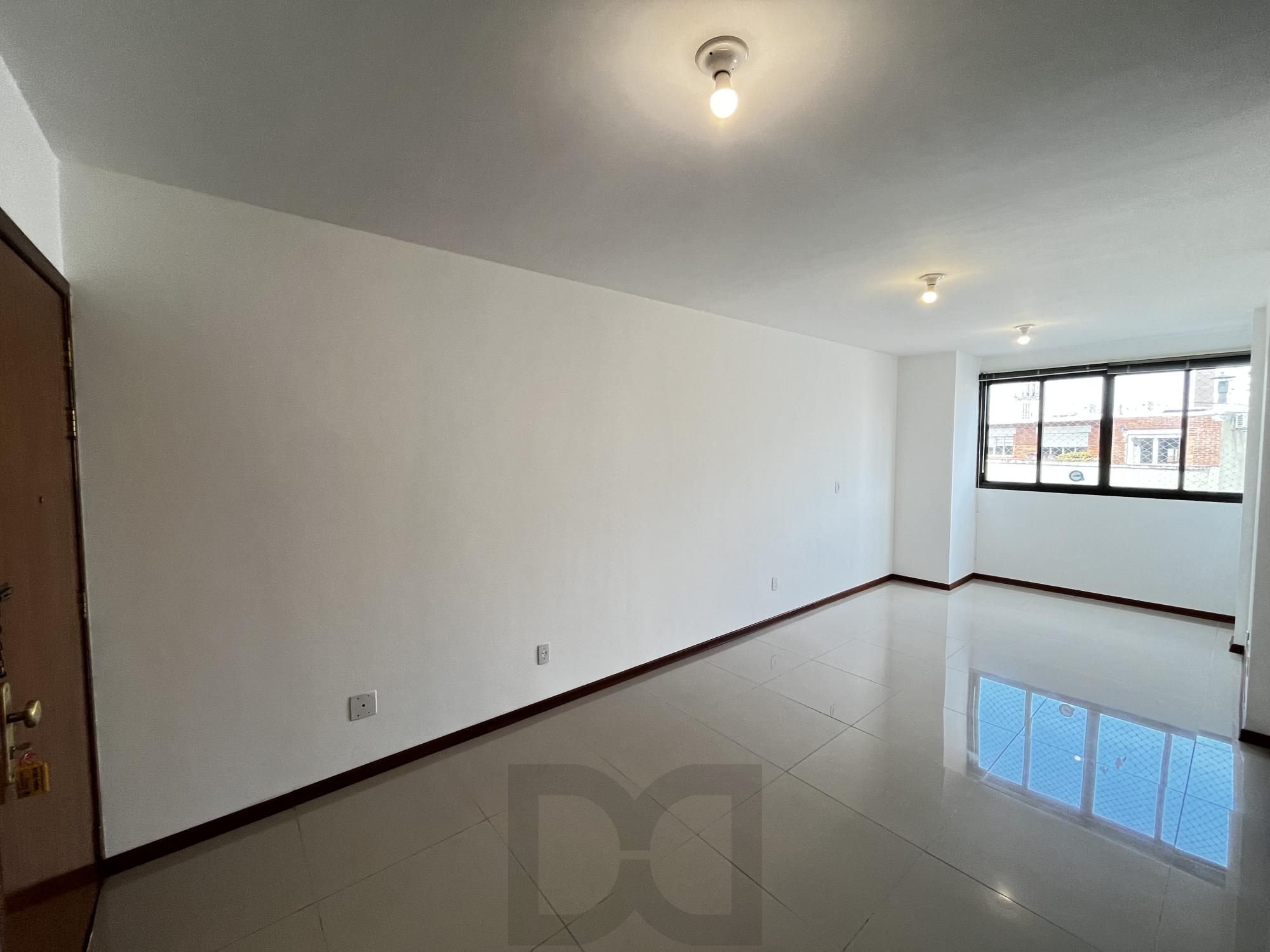 Apartamento de 3 quartos, suíte e 1 vaga de garagem no bairro Cidade Baixa POA — foto 3
